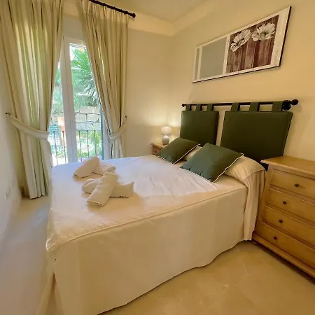 Paraiso Bellevue Townhouse Σπίτι διακοπών Εστεπόνα